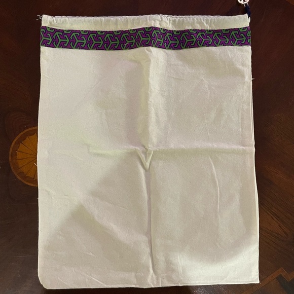 Tory Burch dust bags (set of 6) - Picture 3 of 5